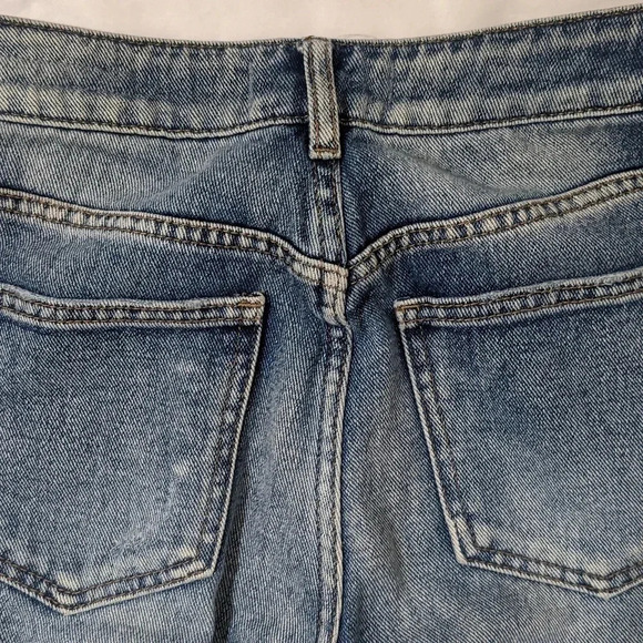 Pacsun Distressed Mom Jean, Color Blue Size 24 - Picture 9 of 14
